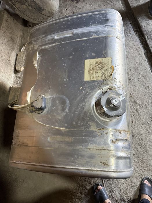 Топливный насос дизельный янги, Дизельный бак