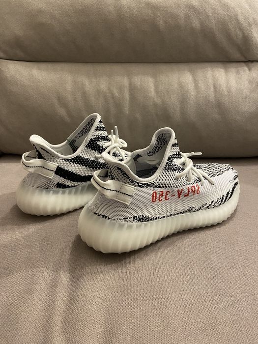 Adidas Yeezy boost 350 v2 Zebra