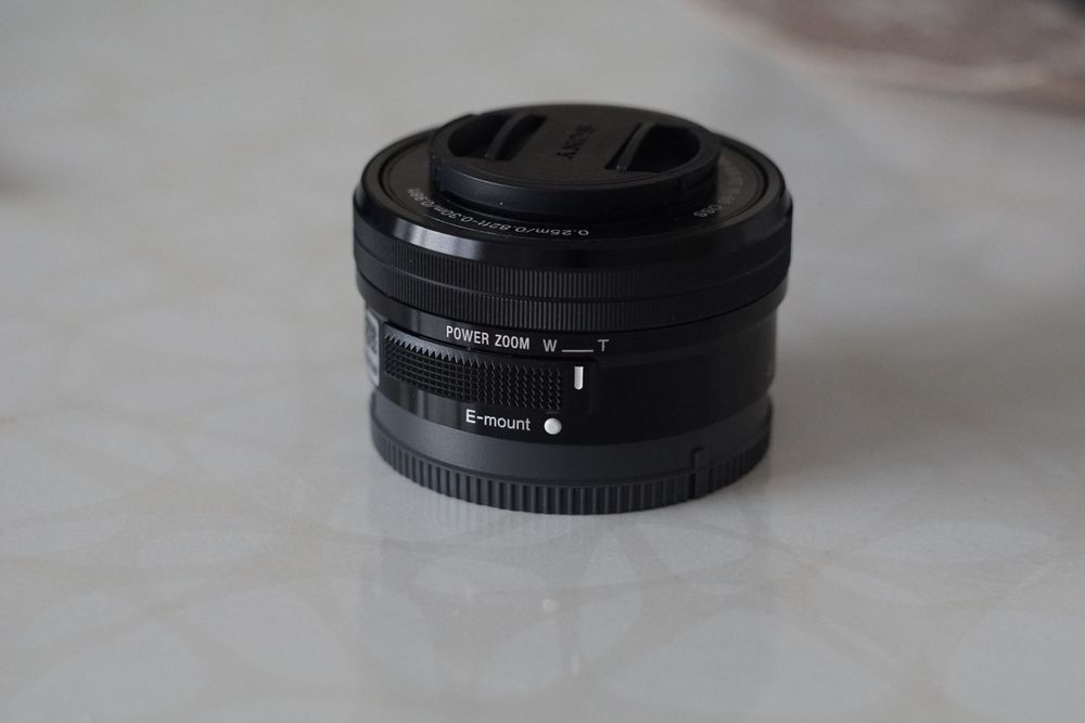 Обектив Sony SELP1650