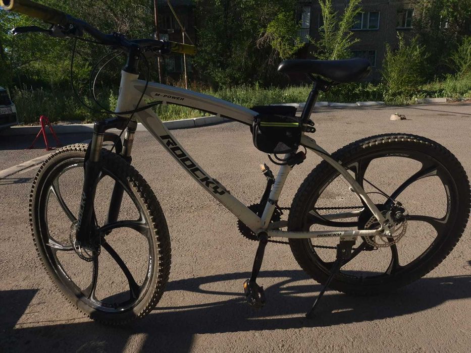 Велосипед скоростной
