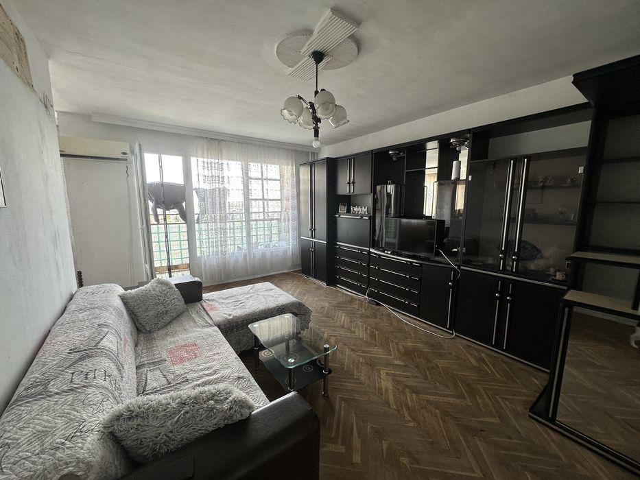 Продава се Тристаен апартамент в Пазарджик, Идеален център - 92 кв.м за 1000 €/кв.м - Снимка #2