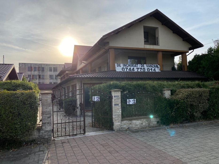 Spatiu comecial 600 mp fost reataurant