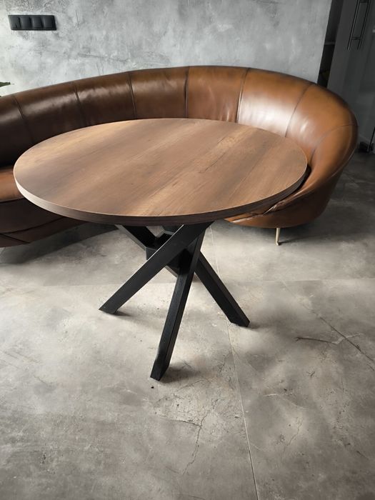 Masa rotunda noua , diam. 90cm