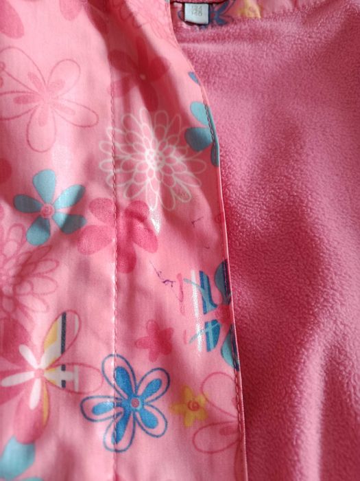 Яке дъждобран за момиченце