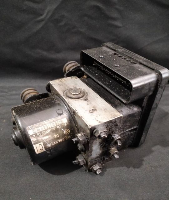 Pompa ABS 2.0 tdi 1K0614517AE / 4K0907379AC Volkswagen VW Golf a 5-a