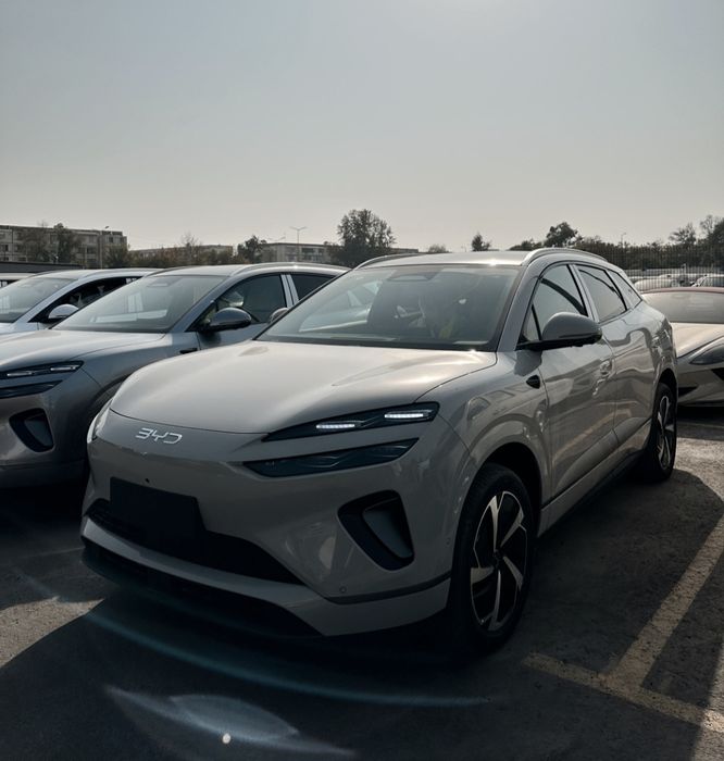 **BYD SEALION 06 pilot plus 
Bu eng full Pozitsiya 
Xaladilnik va mikr