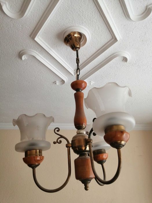 Ретро полилеи за таван