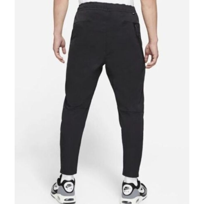 Мъжки панталон Nike Sportswear Tech Essentials