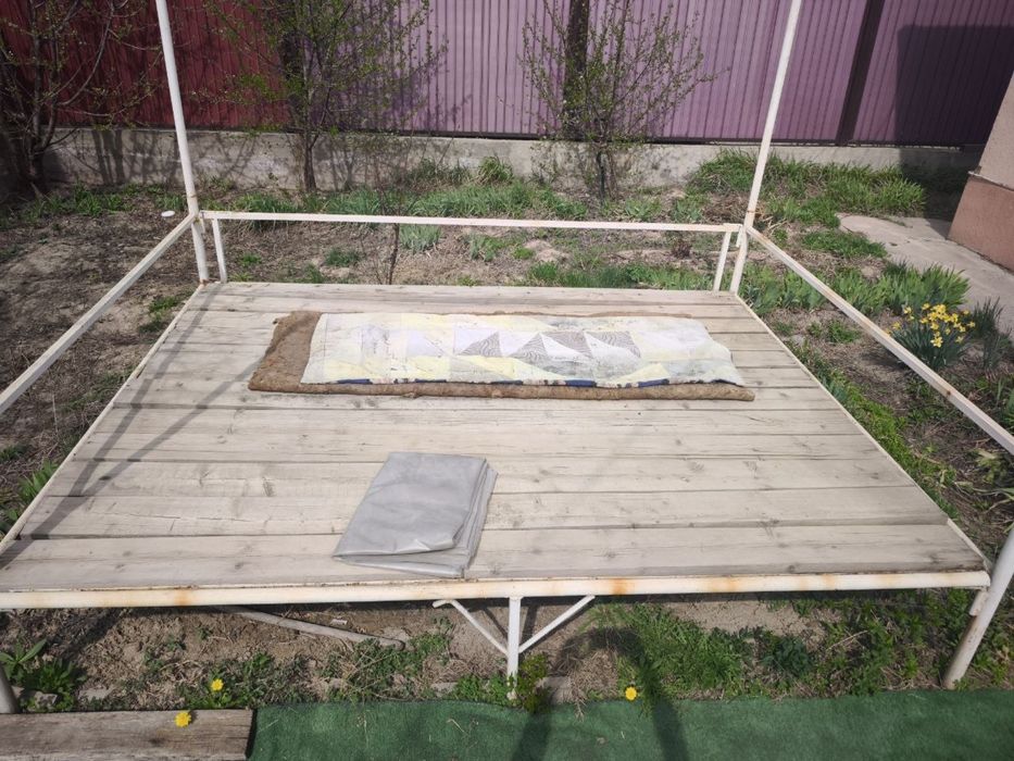 Продам тапчан разборный самовывоз