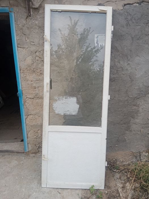 Продам стекло разное