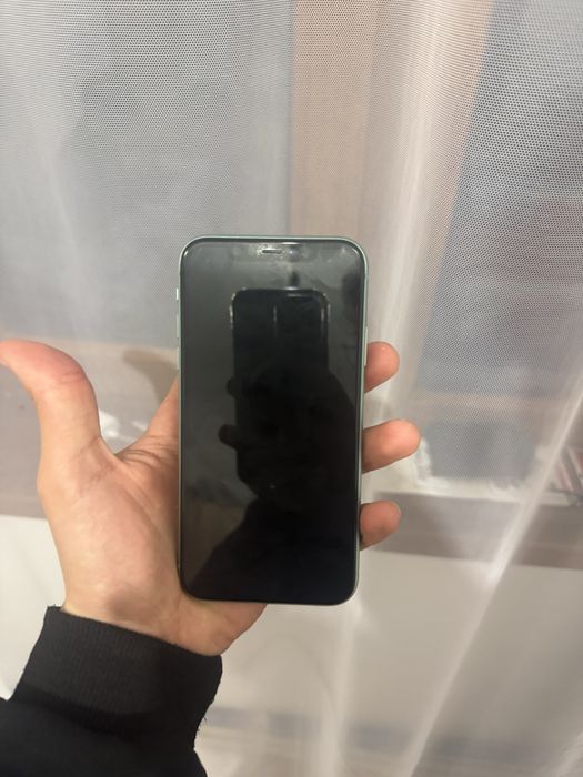 Продам iphone 11