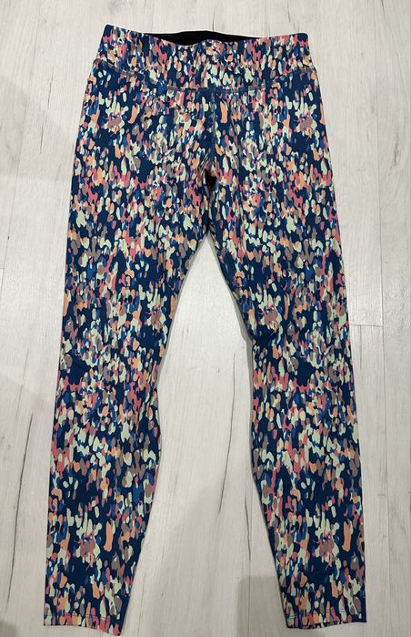 Дамски клин Decathlon Н&М