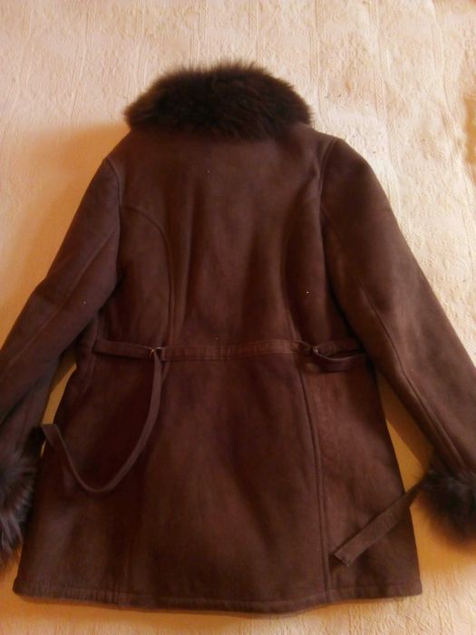 зимно кожухче от естествена кожа