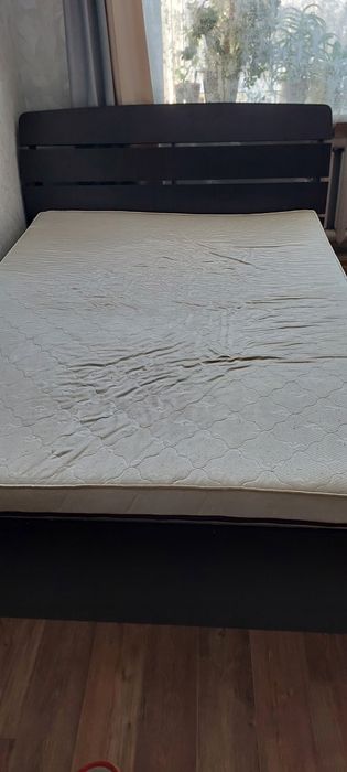 Отдам  кровать даром