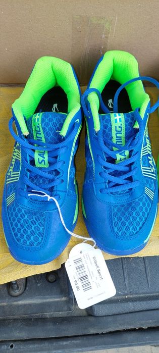 Маратонки нови..