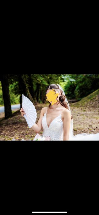 Сватбена рокля на Atelier Sposa мината през химическо