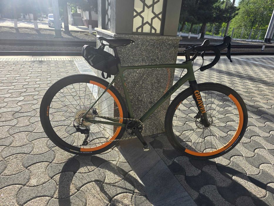 Грэвел велосипед , гравел , гревел (gravel bike)