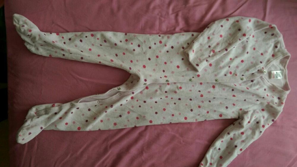 Плюшени пижамки Zara,р-р 12-18 и 18-24 м.