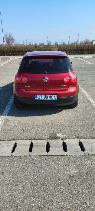 Volkswagen Golf 5 – 1.6 FSI (Benzină) – Întreținut & Dotat