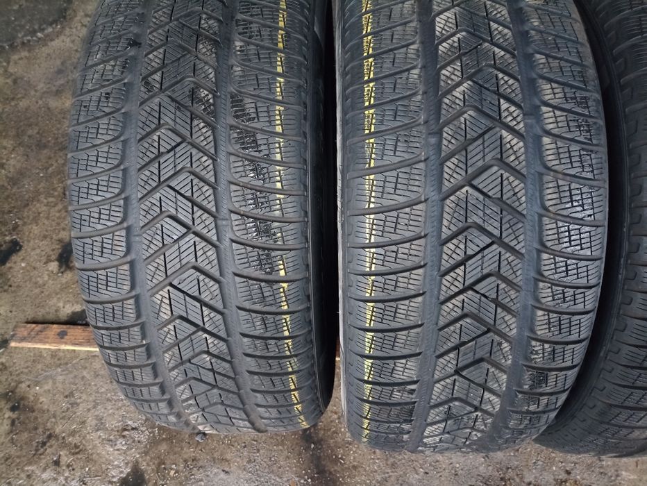 4 anvelope de iarna Pirelli 255/50 R20 2xdot 4619 2xdot 4820