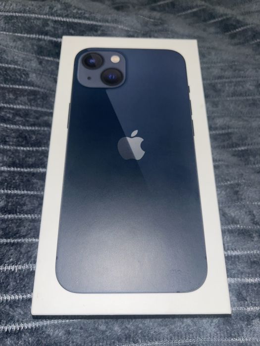 Apple iPhone 12 с гарантией