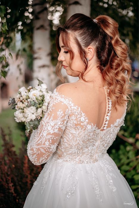 Vand rochie de mireasa