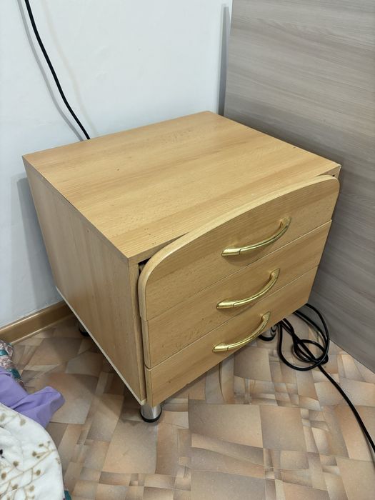 Продам два комода