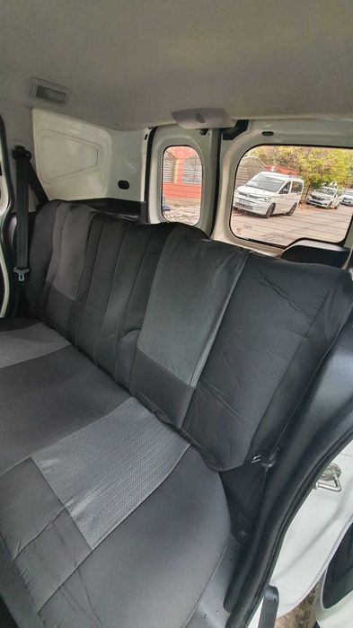 Autoturism cu utilizare multipla Fiat Fiorino 5 locuri