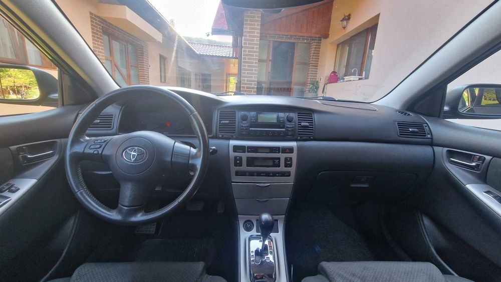 TOYOTA Corolla 2004 — imagine 5
