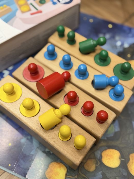 Продам настольные игрушки