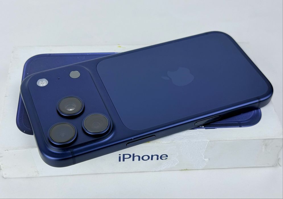 Apple iPhone 17 Pro 256GB Blue 22 Заряда! Гаранция!