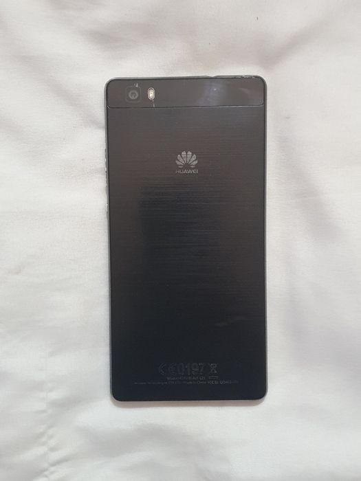 Huawei P8 Lite..