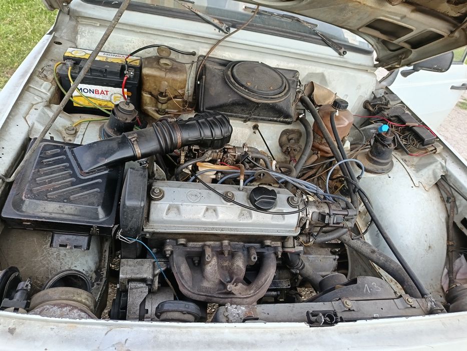 Кола Варбург 1989