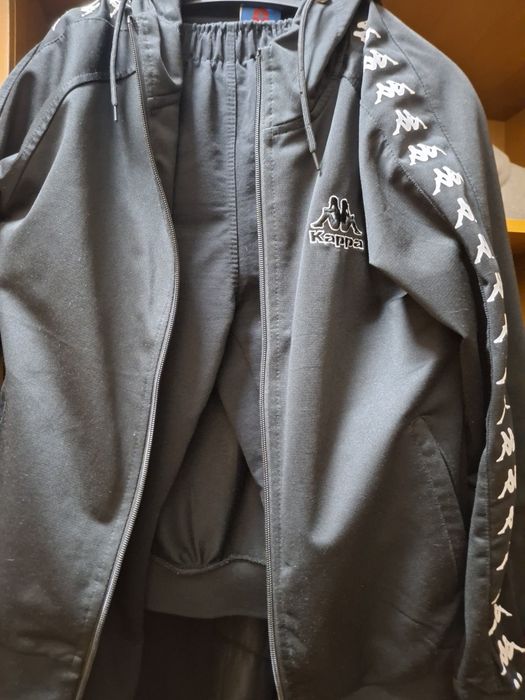 Спортивный костюм