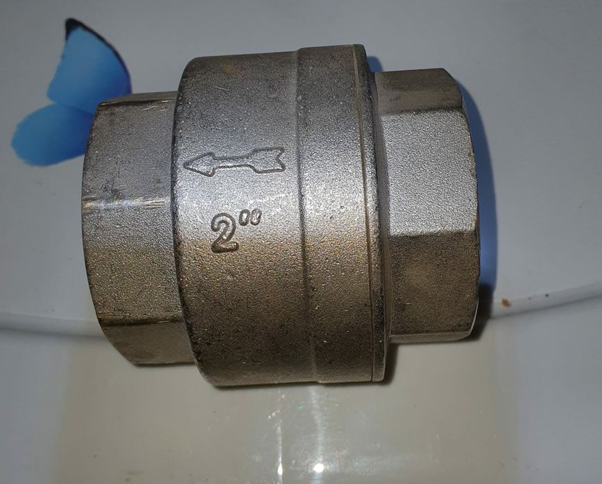 Тройник, обратный клапан, вентиль