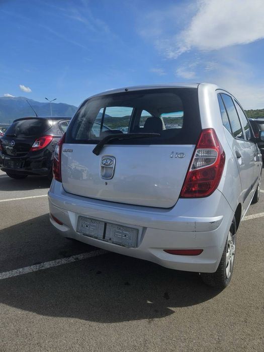 Hyundai i10. 1.1 газ бензин 2011г