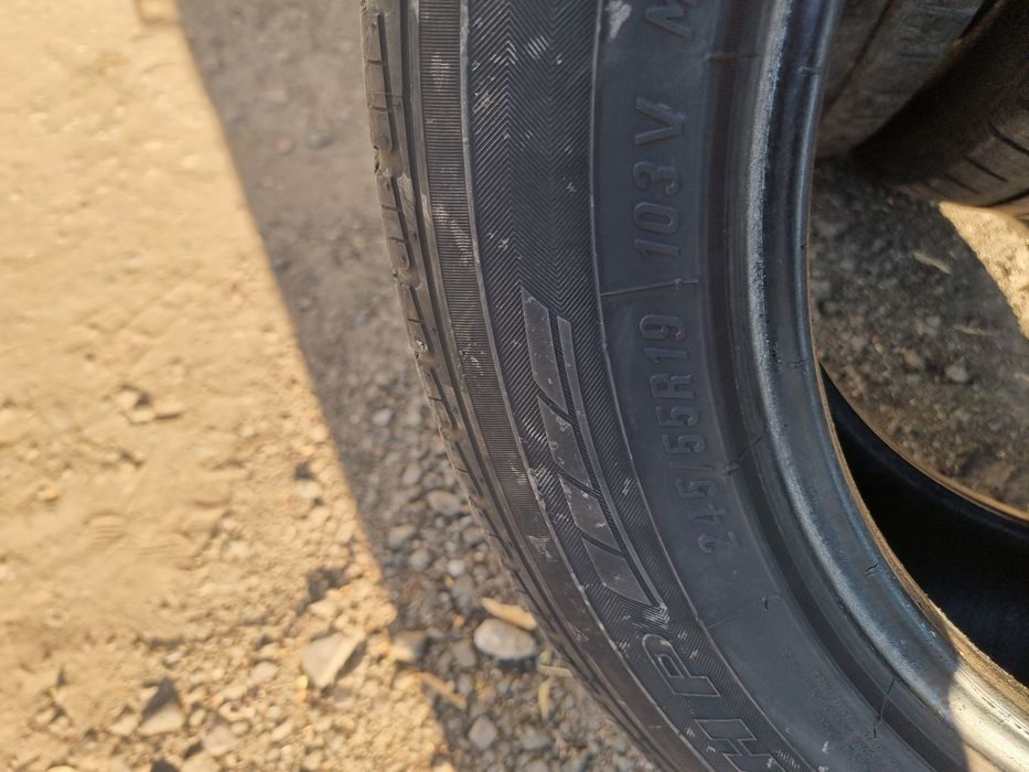 Срочно!!! Отдам резину 245/55 r19