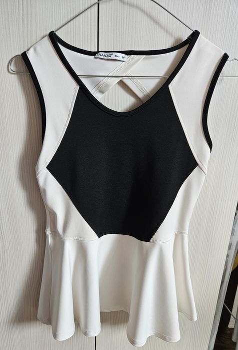 Top Kakao Suit mărimea M