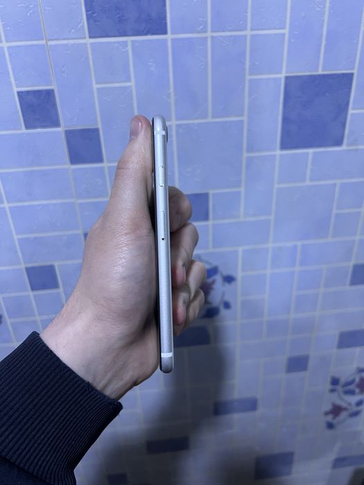 Iphone se 2020 holati zor