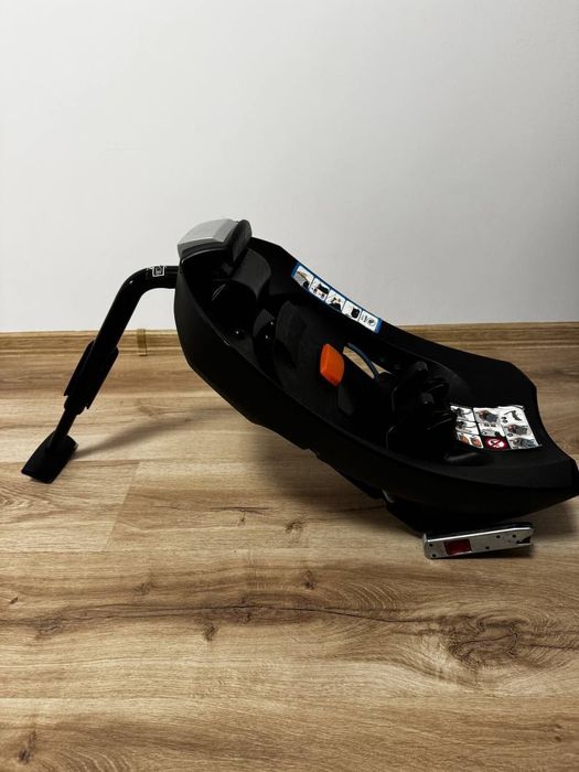 Продавам автоматична люлка Cybex