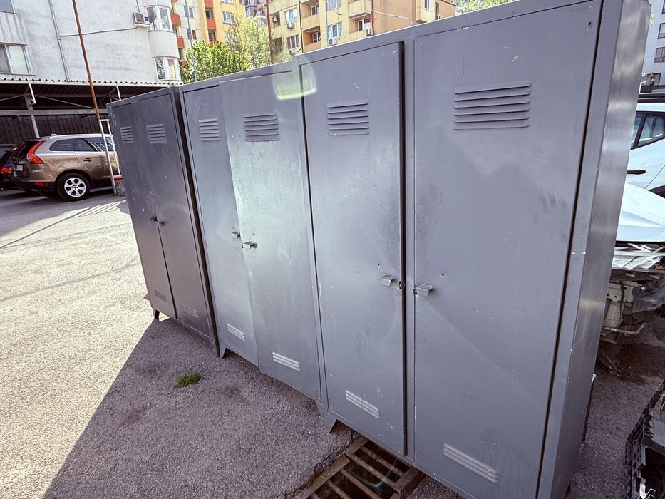 Индустриални Гардеробчета/шкафчета работни за съблекалня