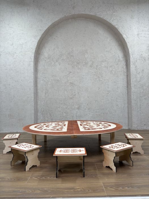 Аренда круглый стол