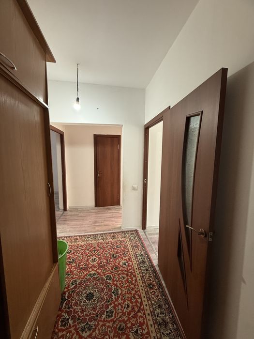 15мкр 1эт 2ком продается