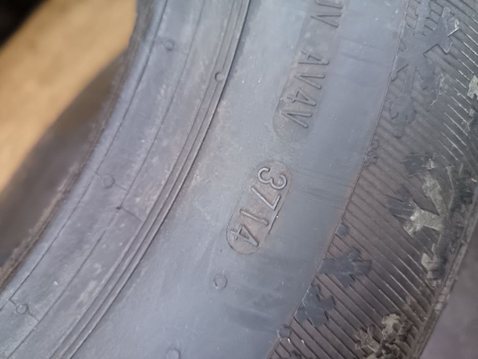 Anvelope MS iarna 205 65 15 general 2014 9mm nefolosite