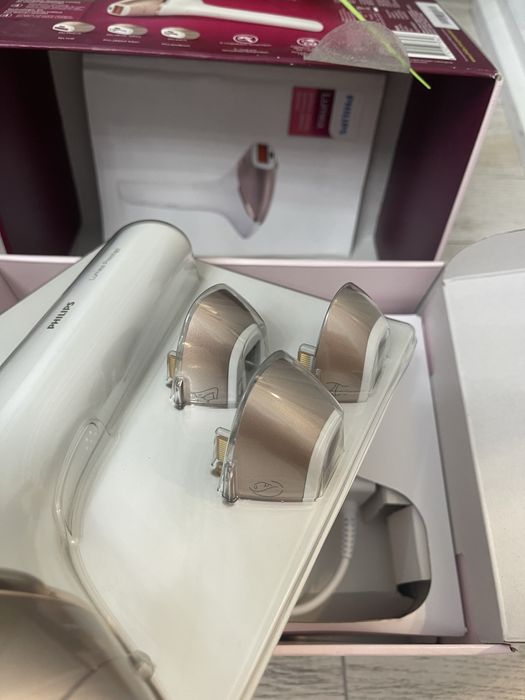 Epilator Philips IPL Lumea Prestige 4 capete