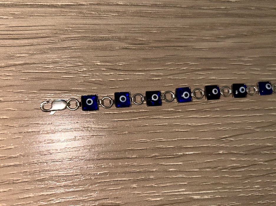 Серебряный браслет от сглаза