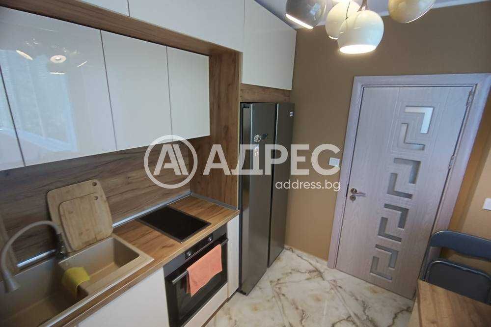 Тристаен апартамент ново строителство!