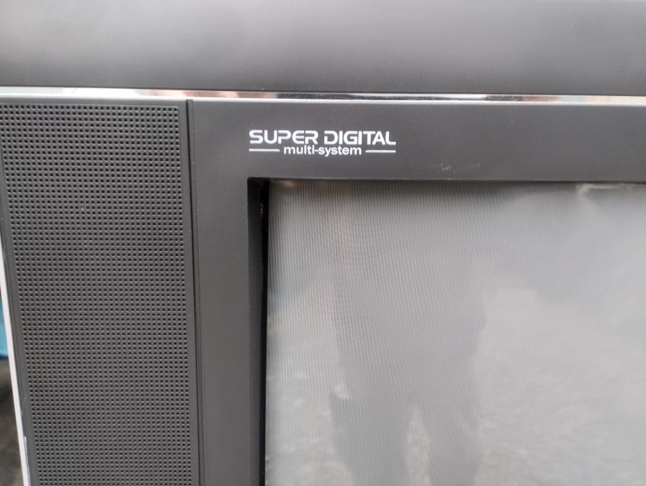 Телевизор Crown 21 Чисто нов!