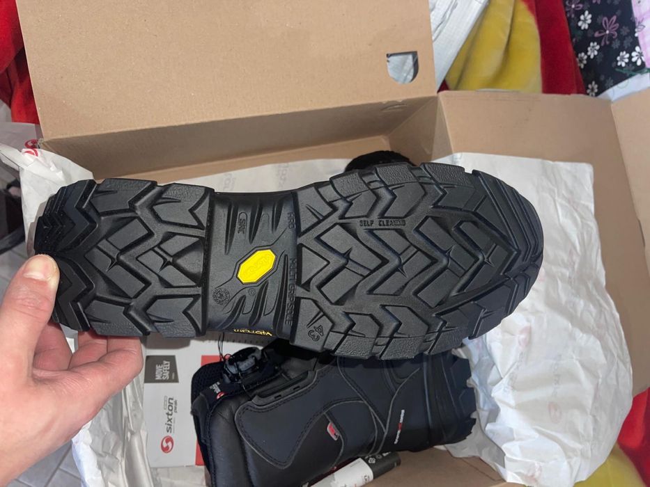 Bocanci Sixton, Boa, S3, nr 43