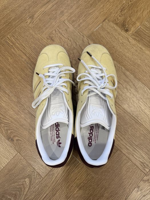 Adidas gazelle кеды желтые